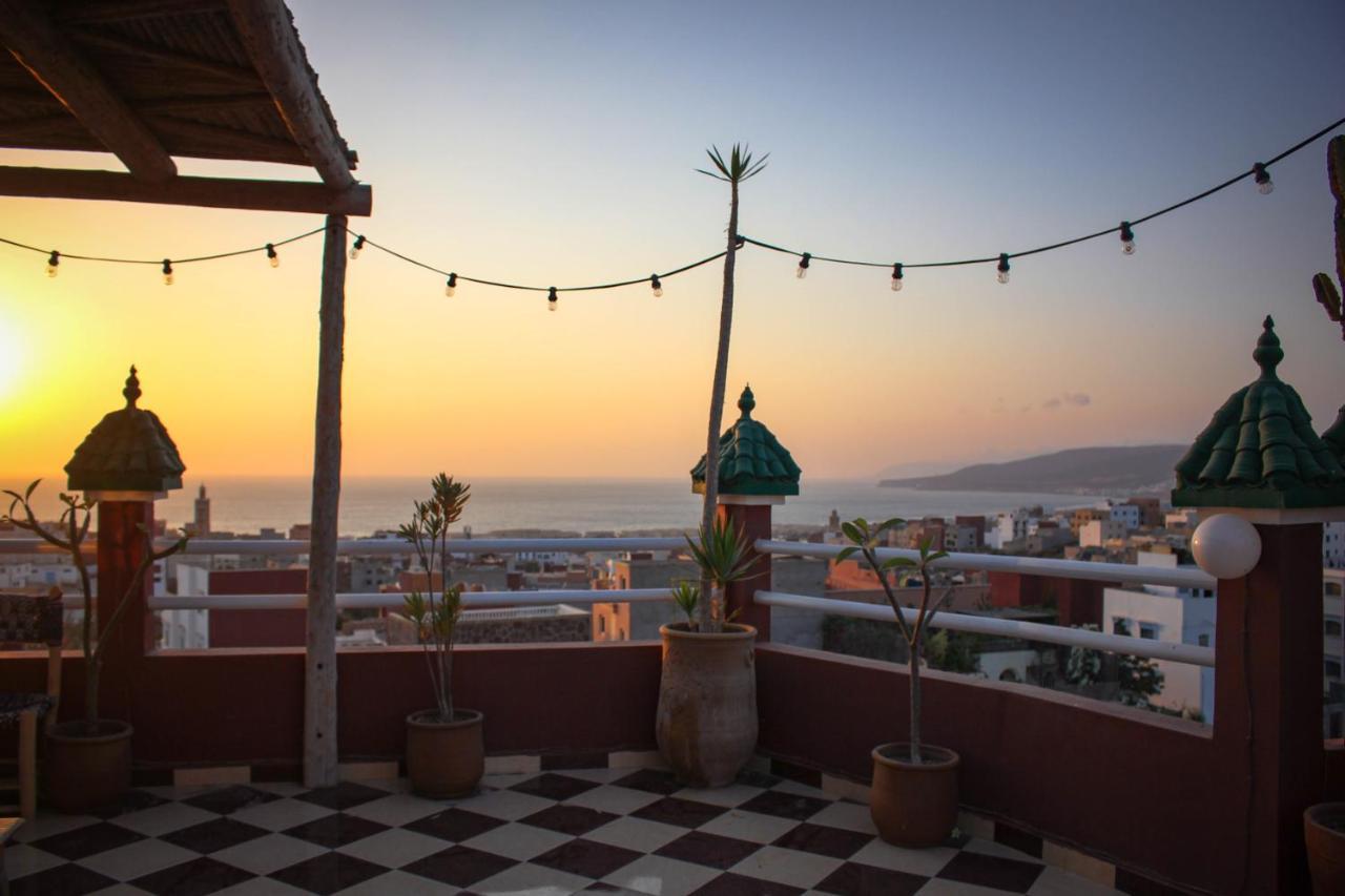 Sunshine Surf Morocco Bed & Breakfast Tamraght ภายนอก รูปภาพ